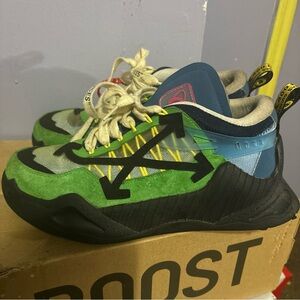 Off-whites Odsy 1000 “green”